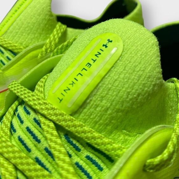 Under Armour Shadow Pro FG Soccer Cleats Carbon Fiber 3025643-300 Mens size 10.5 - Picture 8 of 12